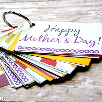 5 Easy DIY Mother's Day Gifts Under $25