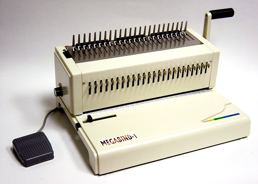 Reviewing the MegaBind 1E Plastic Comb Binding Machine
