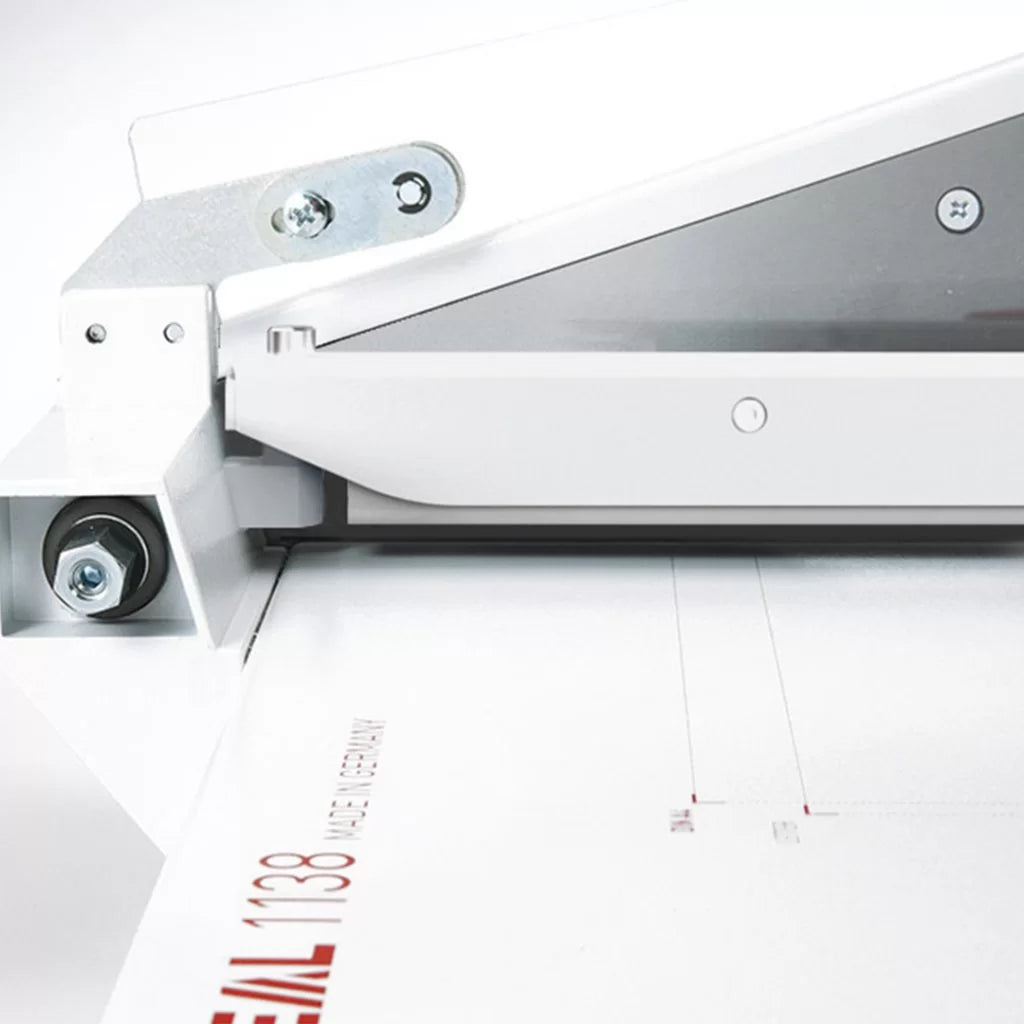 MBM Triumph 1138 15" Manual Tabletop Paper Cutter