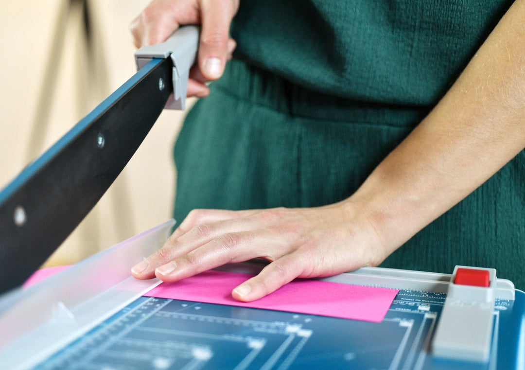 Dahle Model 534 Professional 18 Inch Guillotine Paper Cutter