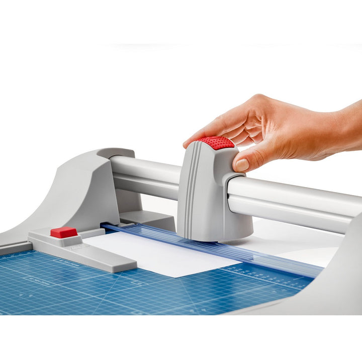 Dahle Model 448S 51-1/8" Premium LF Rolling Trimmer with Stand