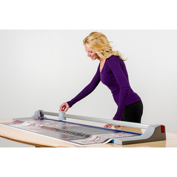 Dahle Model 472 Premium Rolling Trimmer - 72 Inch