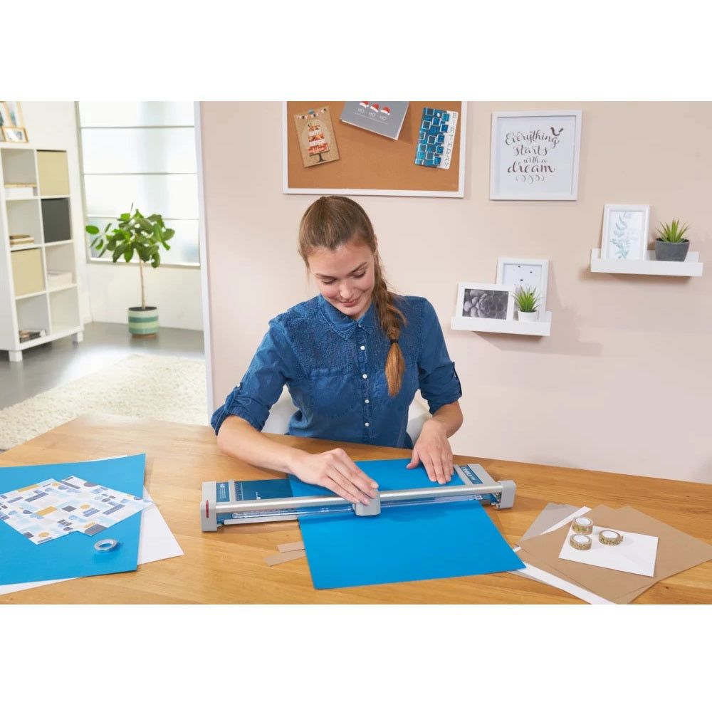 Dahle Model 508 Personal Rolling Trimmer - 18 Inch