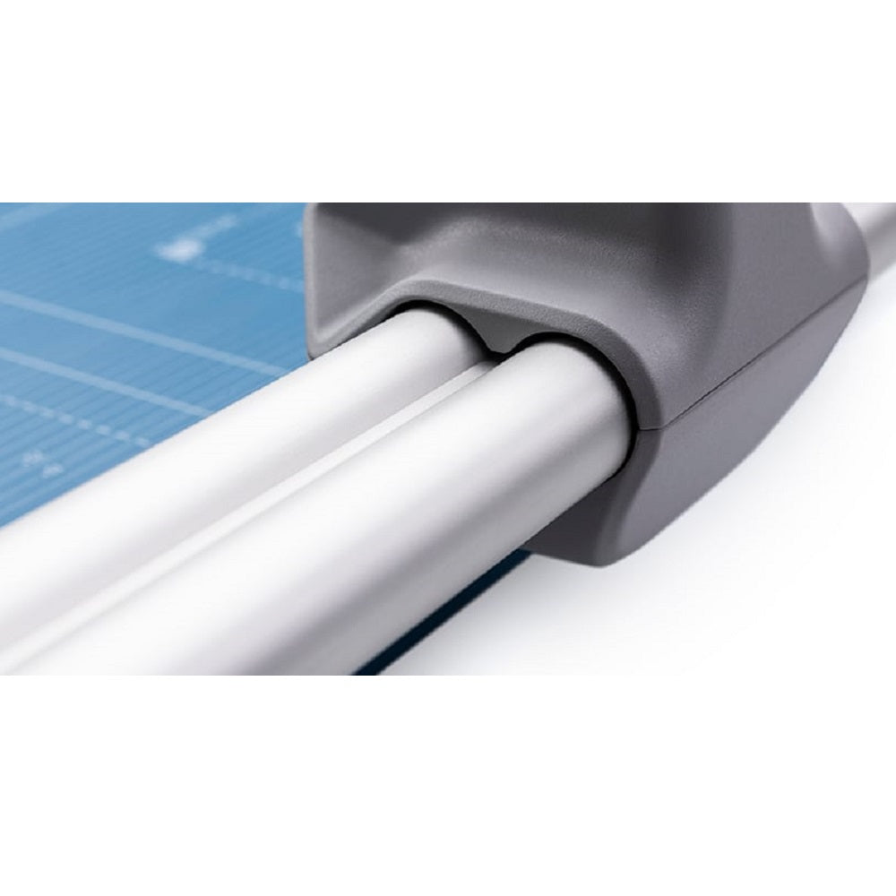 Dahle Model 558 Professional 51 Inch Rolling Trimmer