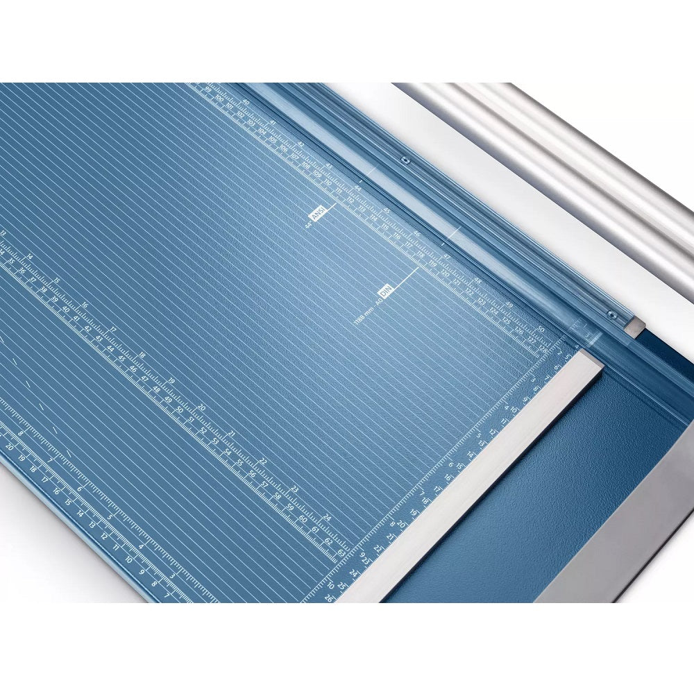 Dahle Model 558 Professional 51 Inch Rolling Trimmer