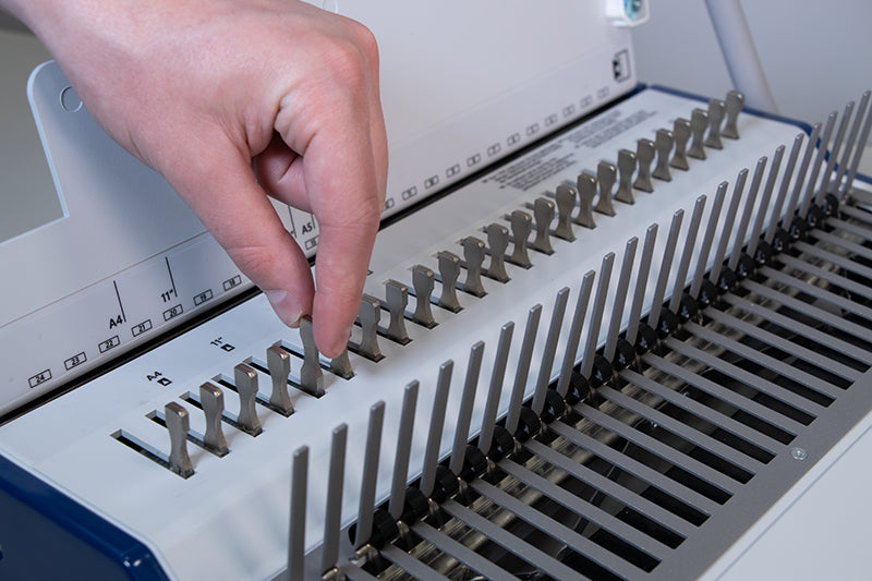 Formax ReadyCombM+ Manual Comb Binding Machine