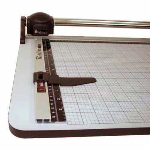 Akiles Roll @ Blade 1815 18" Rotary Trimmer