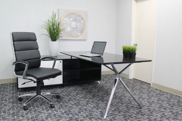 Boss Comfy Executive Chair with Chrome Finish - B9471-BK