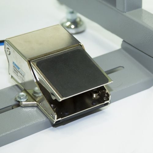 ClipsShop CSTIDY-51 Pneumatic Grommet Press and Accessories