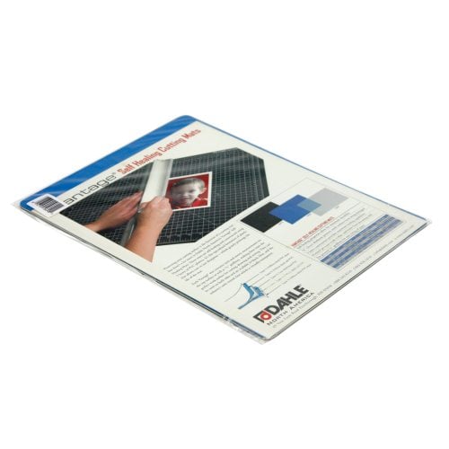 Dahle 9" x 12" Vantage Blue Self-Healing Cutting Mat - 10690
