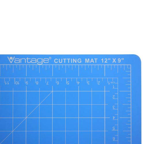 Dahle 9" x 12" Vantage Blue Self-Healing Cutting Mat - 10690