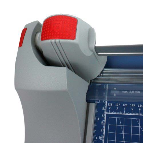 Dahle Model 448 Premium Rolling Trimmer - 51 1/8 Inch