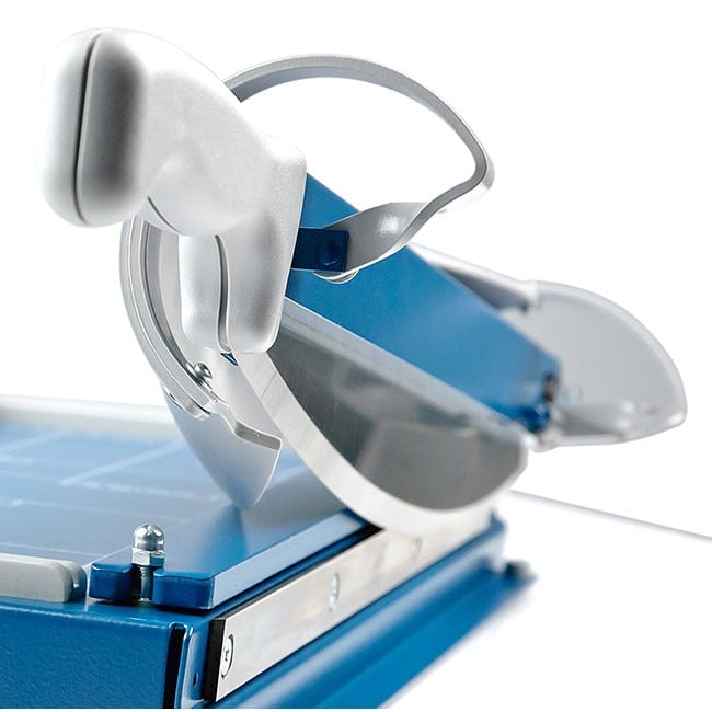 Dahle 569 Premium 27 Inch Heavy Duty Guillotine Cutter