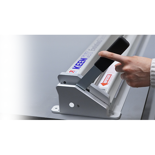 Keencut Evolution3 200" BenchTop Cutter - E3BT510