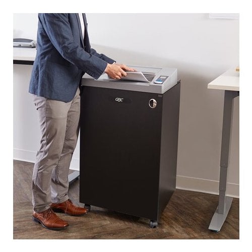 GBC CM15-30 TAA Compliant 15-Sheet Level P-5 Micro-Cut Commercial Shredder - 1753300
