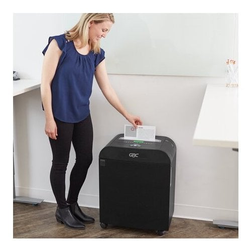 GBC DS22-13 Jam-Free 22-Sheet Level P-2 Strip-Cut Paper Shredder - 1758575