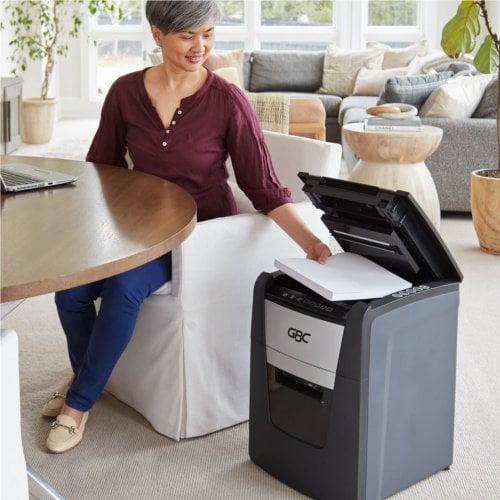 GBC Stack and Shred 100X AutoFeed Level P-4 Cross-Cut Shredder - WSM1757602