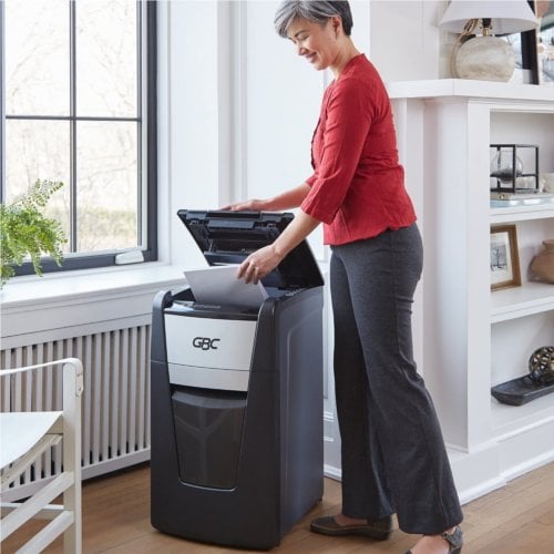 GBC Stack and Shred 230X AutoFeed Level P-4 Cross-Cut Shredder - WSM1757606