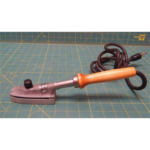 Large Shoe Tacking Iron