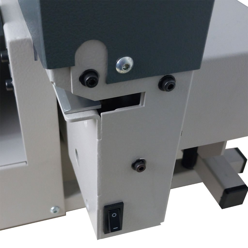 James Burn Onglematic O7 Tab Cutter w/ 1/2 Ext. Double Round Corner