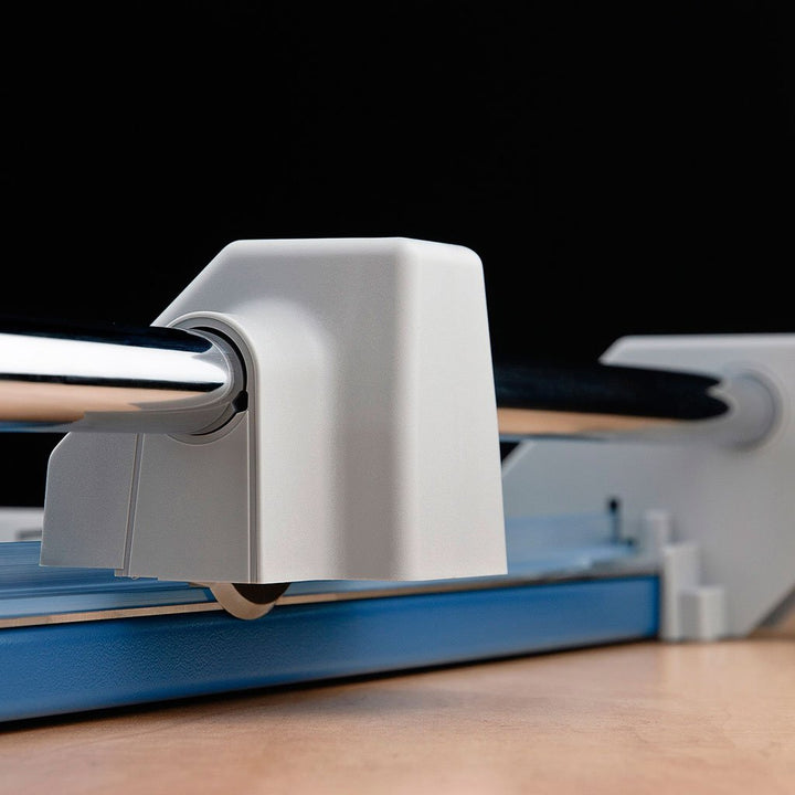 Dahle Model 558 Professional 51 Inch Rolling Trimmer