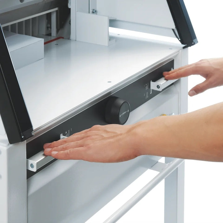 Triumph 5260 20-3/8" Automatic Programmable Cutter with VRCut Software and Controller Hardware Kit
