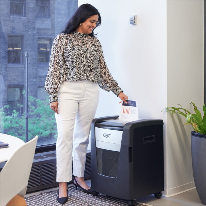 GBC M12-12 Momentum 12-Sheet Level P-5 Micro-Cut Shredder - WSM177003